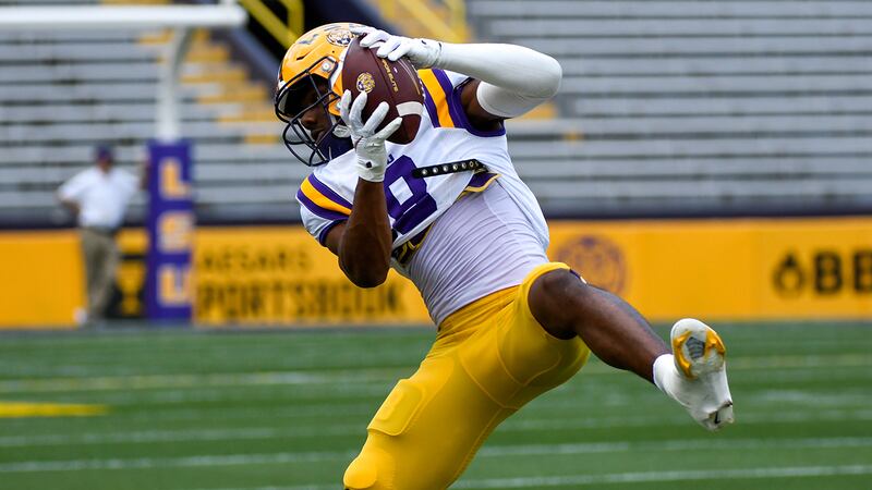 LSU wide receiver Malik Nabers (8)