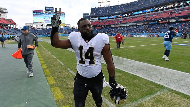 New Orleans Saints running back Mark Ingram leaves the field after a loss to the Tennessee...