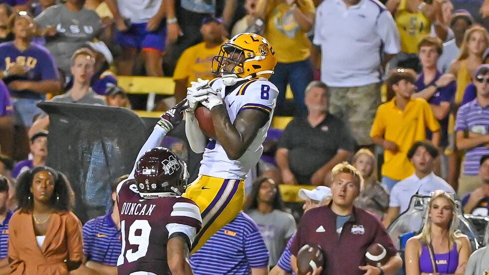 LSU wide receiver Malik Nabers (8)