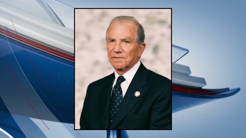 Photo: http://senate.legis.state.la.us/senators/Archives/2004/Hines/portrait.htm